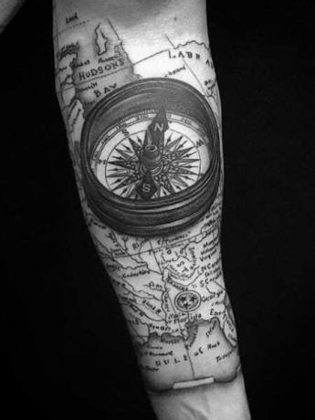 3d kompasové tetovanie