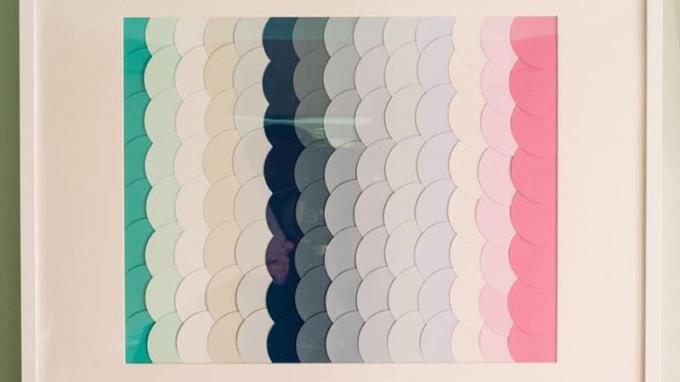 Scalloped Paint Chips