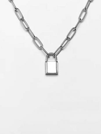 Серебряные ожерелья