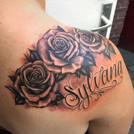 Tetovanie s menom ruže 3