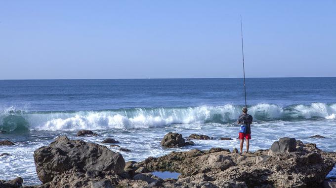 Gran Canaria Spanien Maspalomas Beach Ocean Rocks Fiske