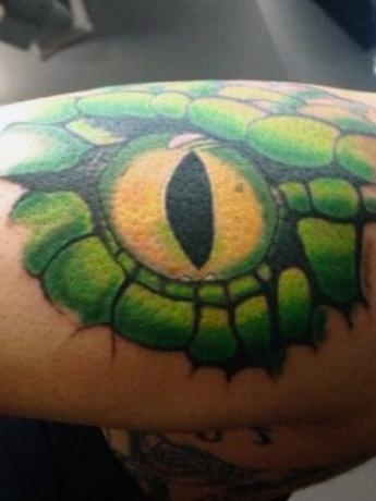 Tetovanie hadím okom
