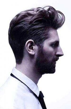 közepes hosszúságú frizurák férfiaknak