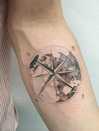 Gwiazda Kompas Tatuaż