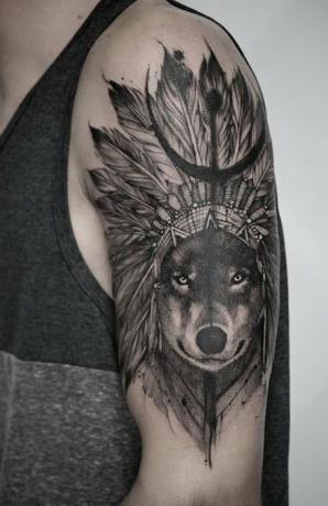 Tatuagem de lobo nativo americano
