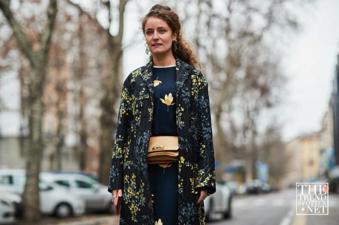 Седмица на модата в Милано Aw 2018 Street Style Women 170
