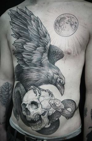 Tetovaža lobanje vrane