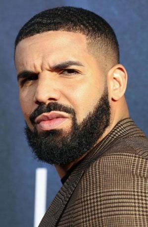 Подстригване на Drakes (1)