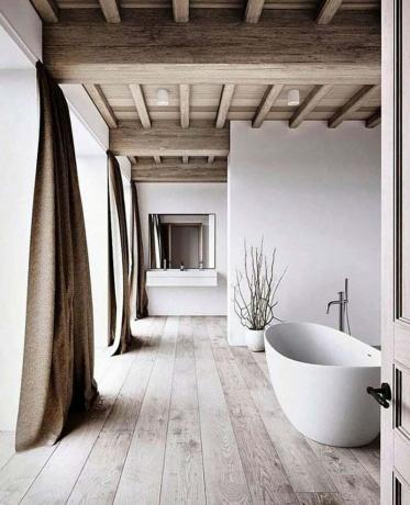 Drvena kupaonica