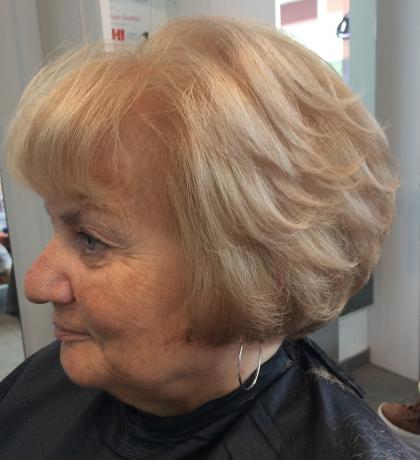 Geriausios šukuosenos ir kirpimai vyresnėms nei 70 metų moterims