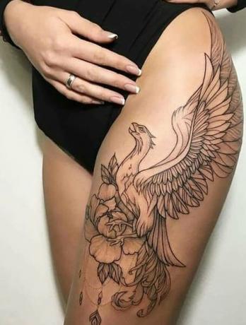 Lår Phoenix tatuering