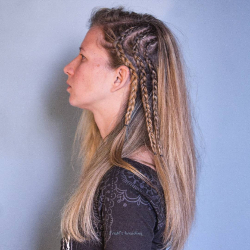 Plecionki FraN – Właściwe fryzury