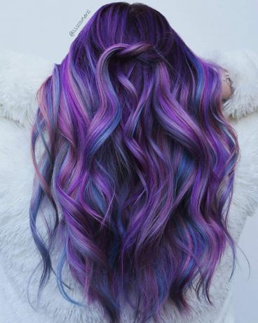 Мелирование синих и фиолетовых волос