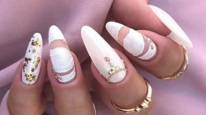 30 бели акрилни дизайна на ноктите за всеки повод