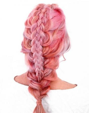 Pastell rosa flettet frisyre
