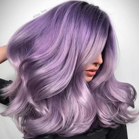 30 meilleures idées de cheveux violets pour 2021 à essayer dès maintenant