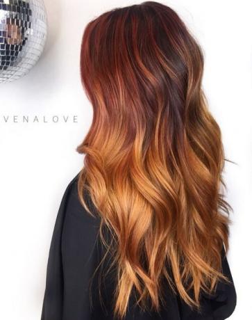 שיער אומברה אדום ארוך