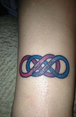 Double Infinity tetovējums