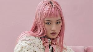 30 szórakoztató rózsaszín hajszín hajötlet