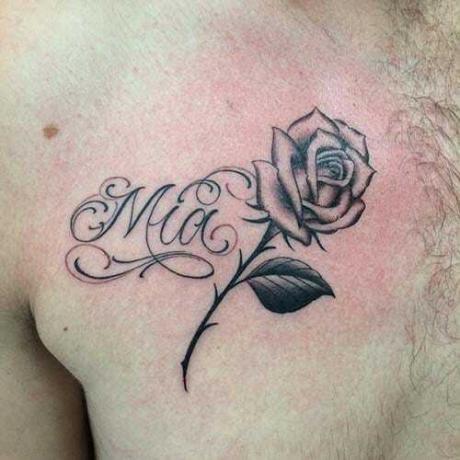 Tetovanie s menom ruže 2
