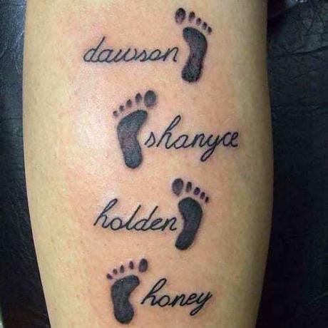 Tetovanie s názvom stopy