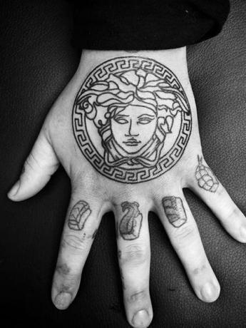 Medusa Versace-tatoeage