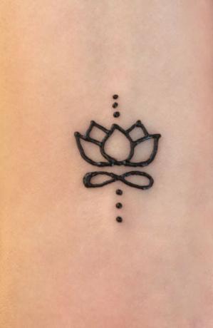 Enkel tatovering av henna