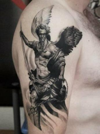 Татуювання ангела -воїна 