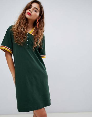 Monki – Zielona sukienka z golfem i kontrastowym kołnierzem