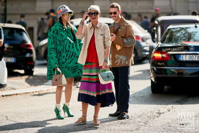 Milánsky týždeň módy, jar, leto 2019, pouličný štýl (129 z 137)