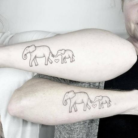 हाथी टैटू